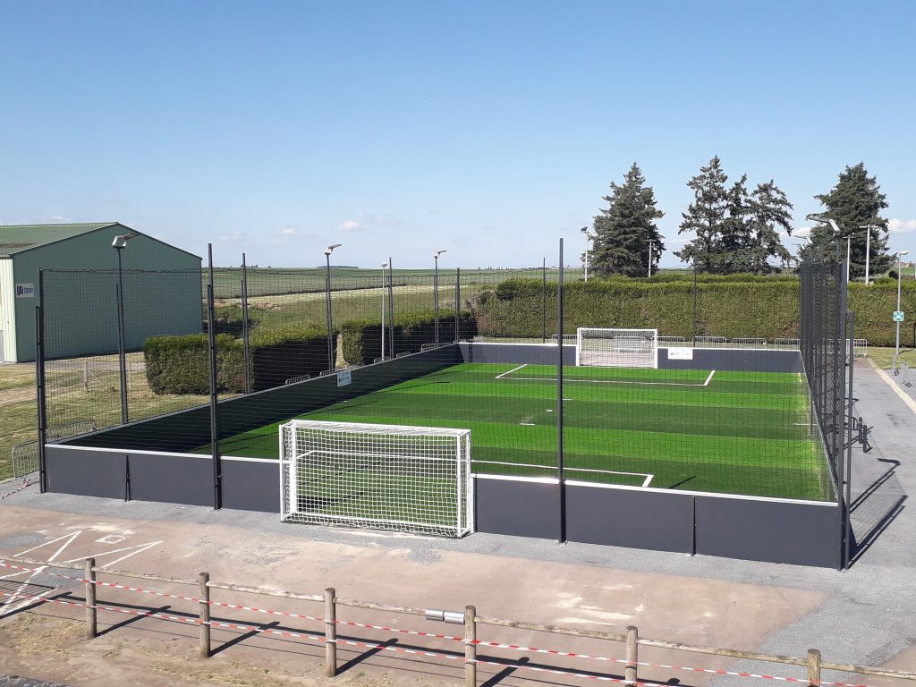 Assainissement stade de foot : stade de foot YMONVILLE