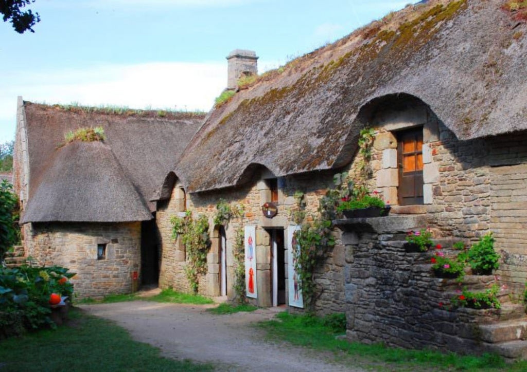 VILLAGE MEDIEVAL QUISTINIC (56)