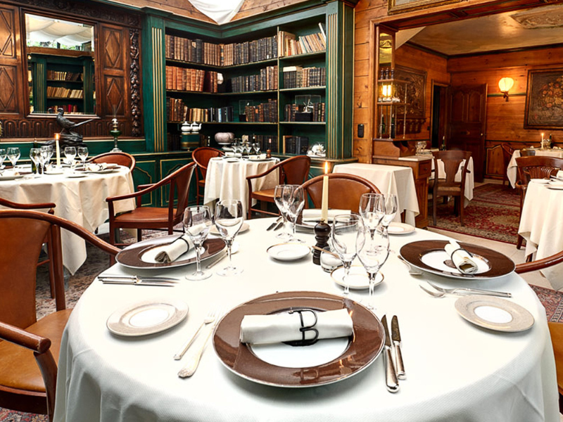 Hotel restaurant à LORGUES (83)